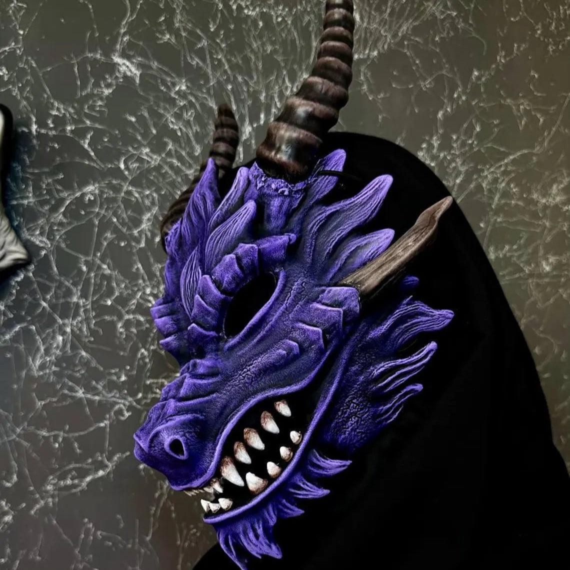 Alodidae Dragon Mask