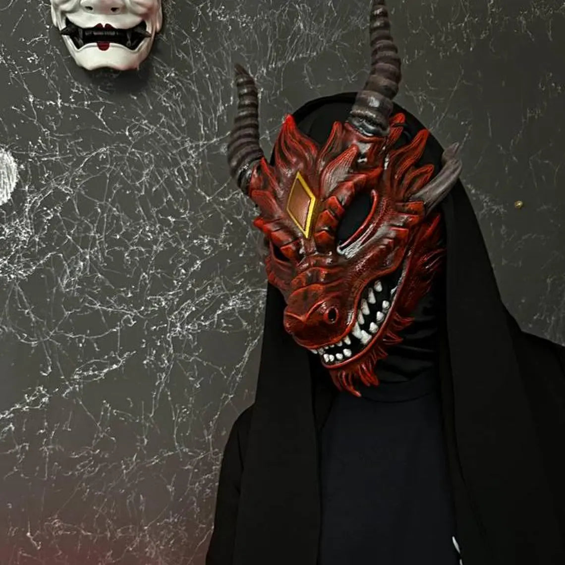 Alodidae Dragon Mask